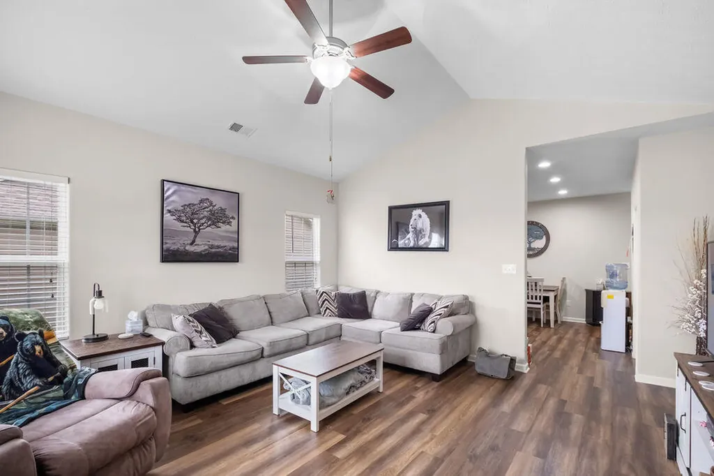 114 John Davis Drive Georgetown KY 40324