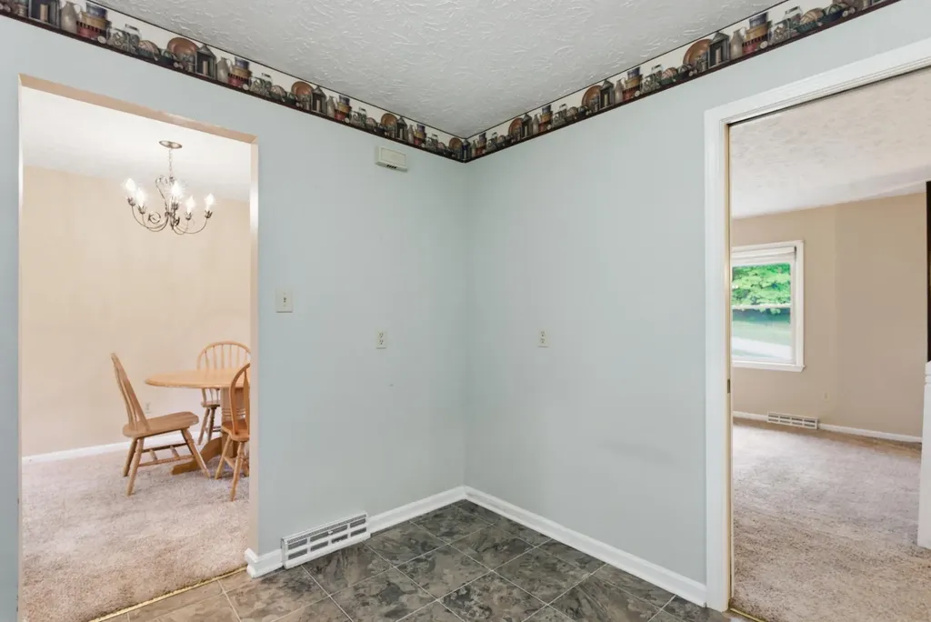 115 Meade Drive Irvine KY 40336