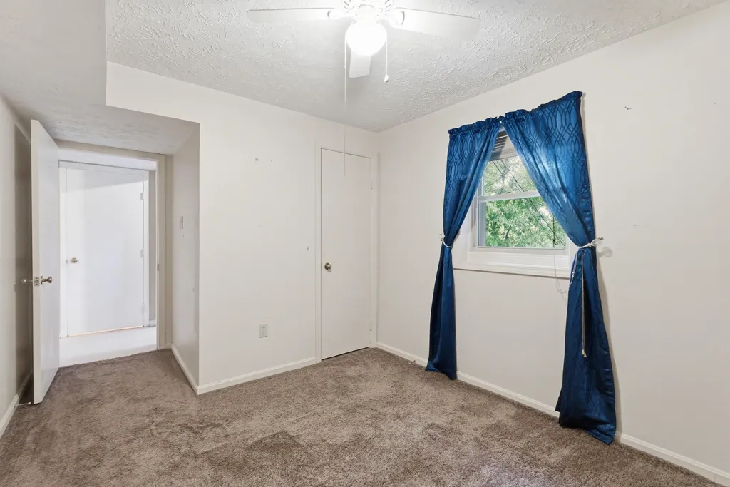 115 Meade Drive Irvine KY 40336