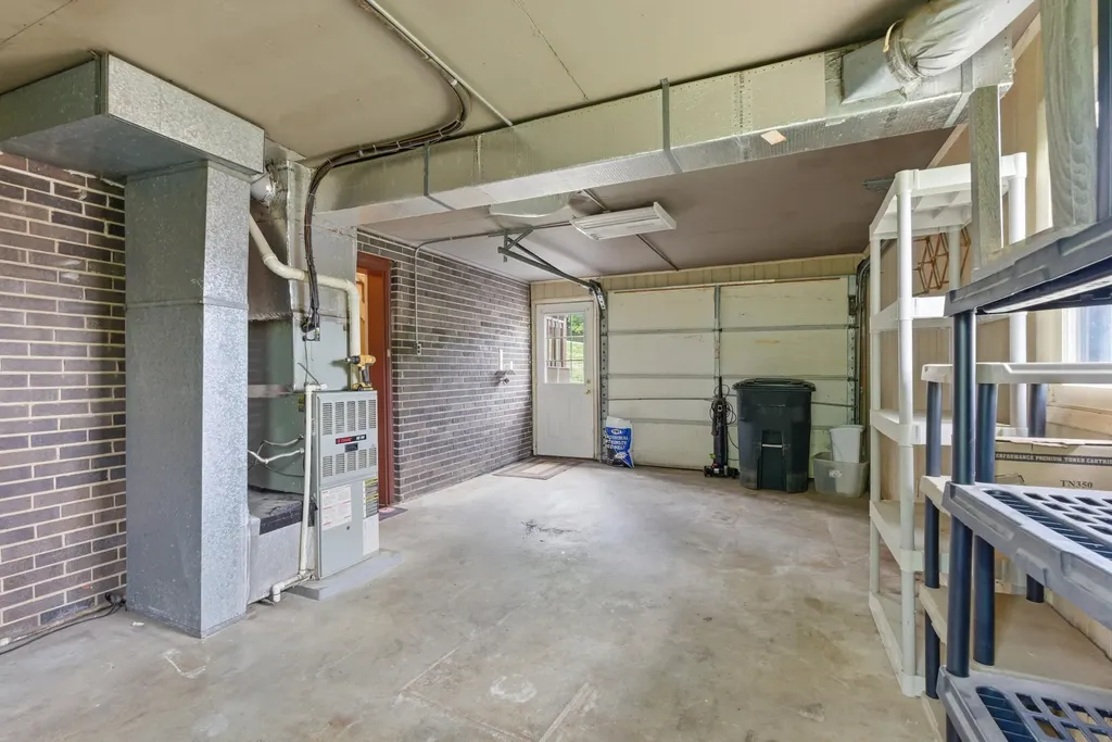 115 Meade Drive Irvine KY 40336