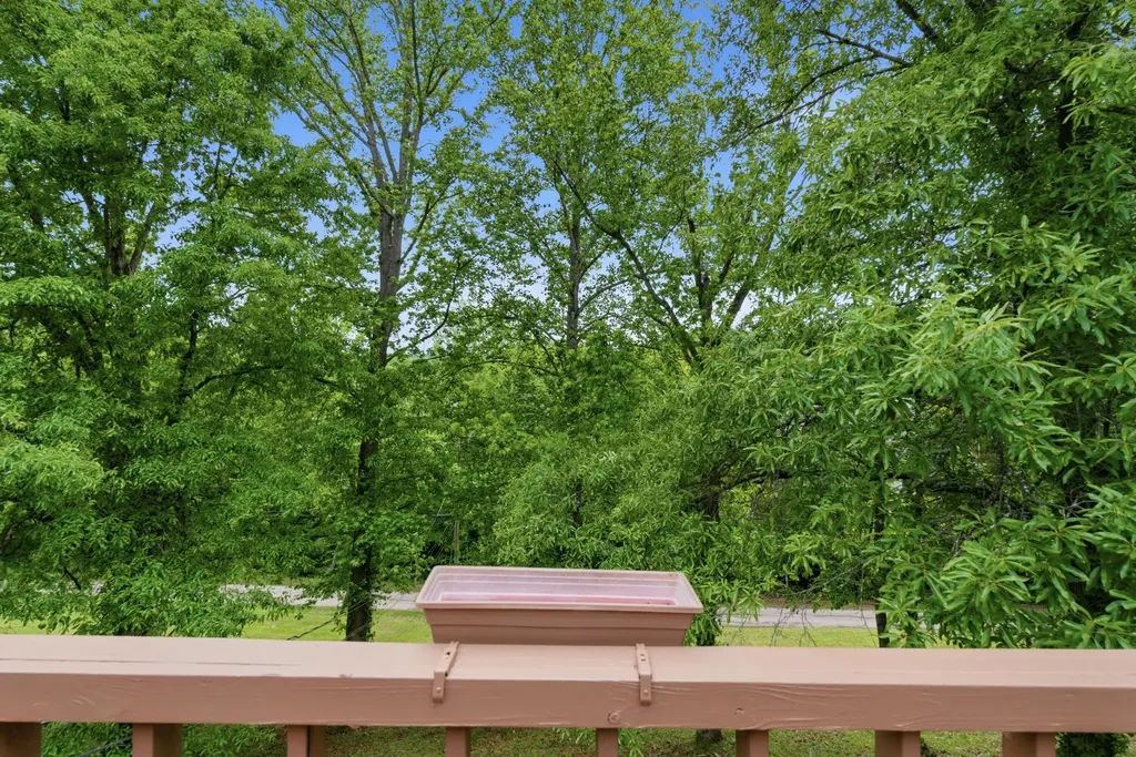 115 Meade Drive Irvine KY 40336