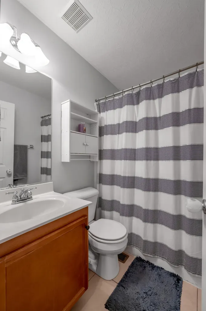3855 Lochdale Terrace Lexington KY 40514