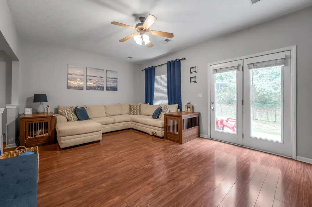 3855 Lochdale Terrace Lexington KY 40514
