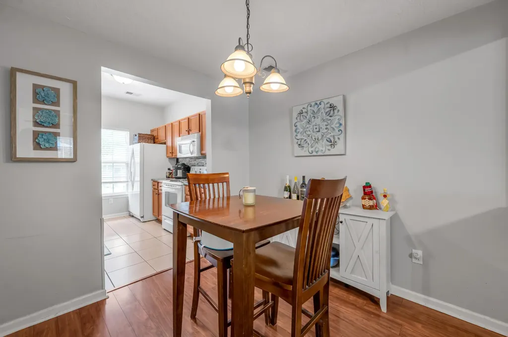 3855 Lochdale Terrace Lexington KY 40514