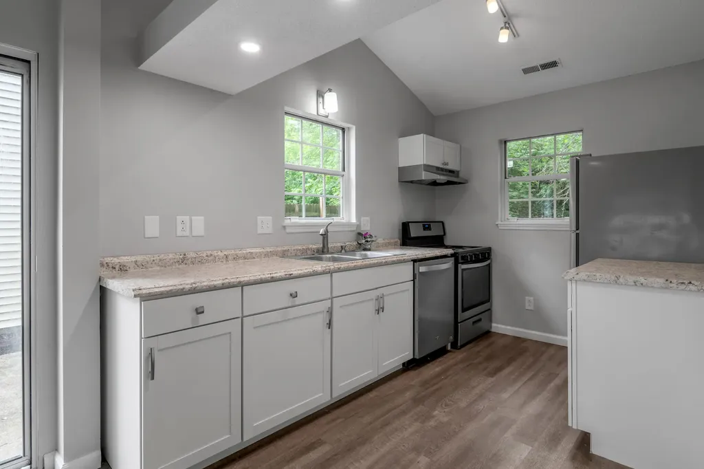 1018 Parkside Drive Georgetown KY 40324