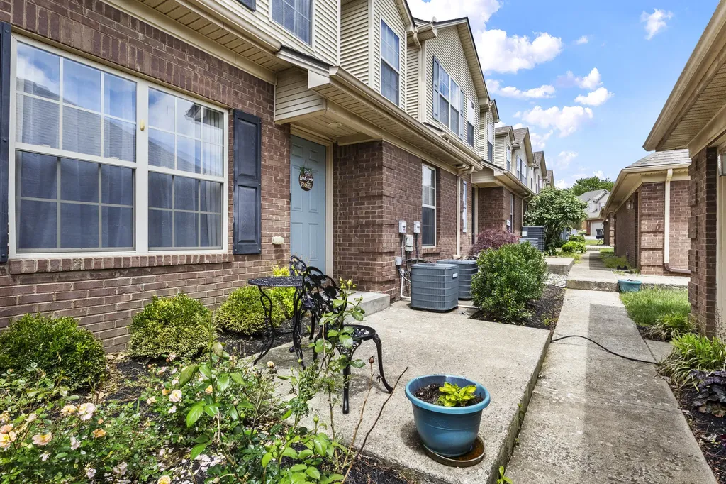 150 Mission Path Georgetown KY 40324