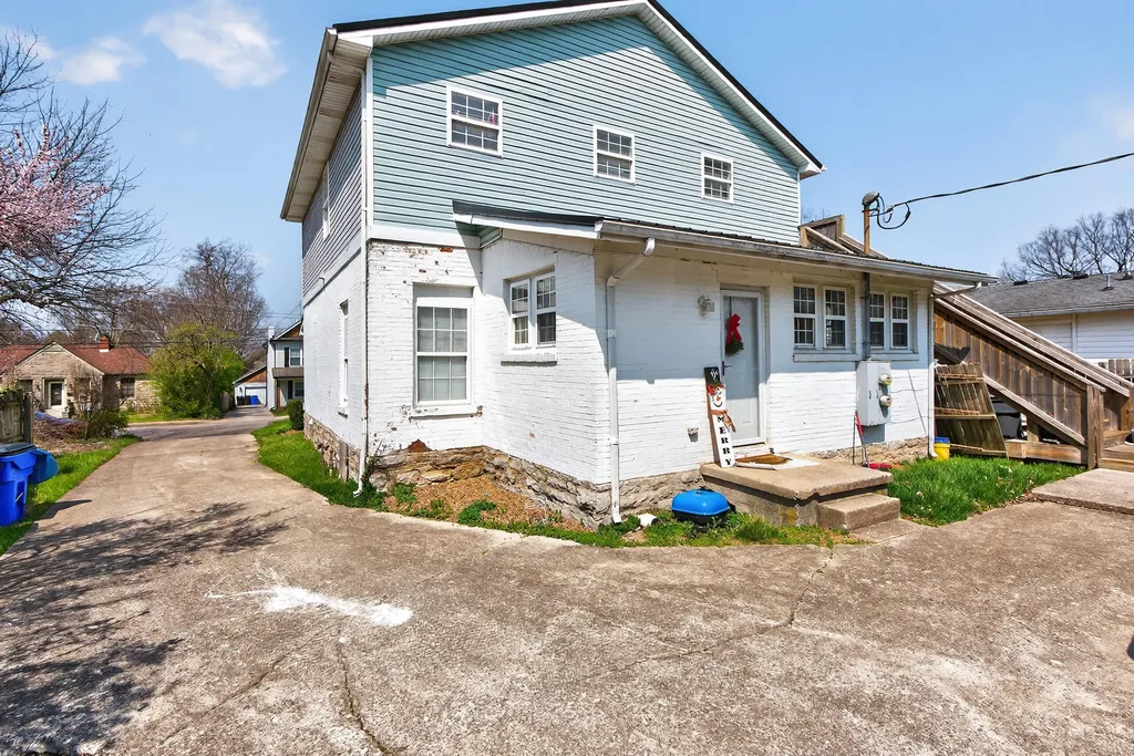 270 Sherman Avenue Lexington KY 40502
