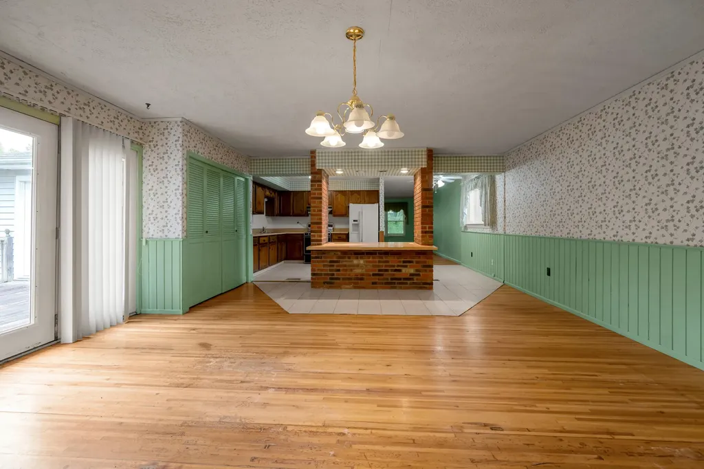 1282 Narragansett Park Lexington KY 40517