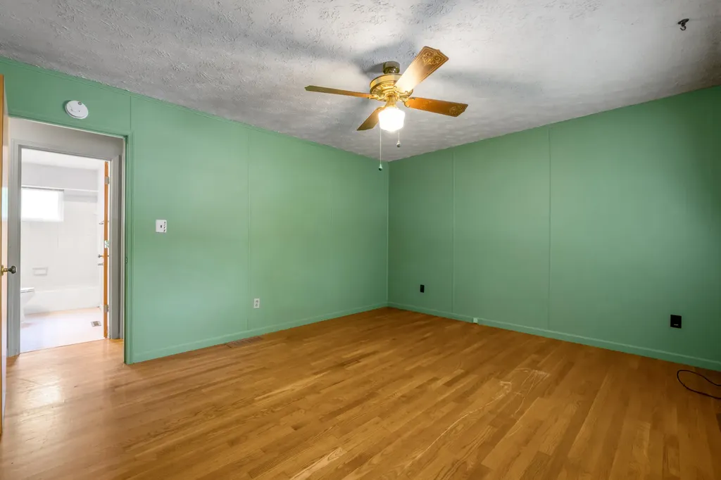 1282 Narragansett Park Lexington KY 40517