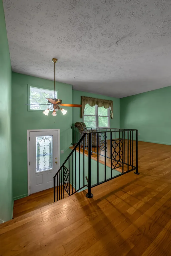 1282 Narragansett Park Lexington KY 40517