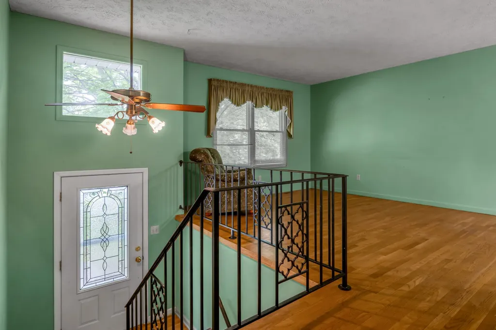 1282 Narragansett Park Lexington KY 40517
