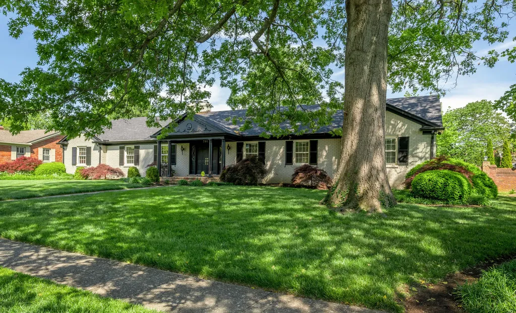 790 Chinoe Road Lexington KY 40502