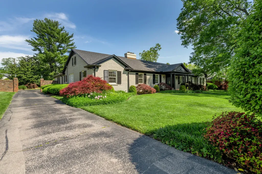 790 Chinoe Road Lexington KY 40502