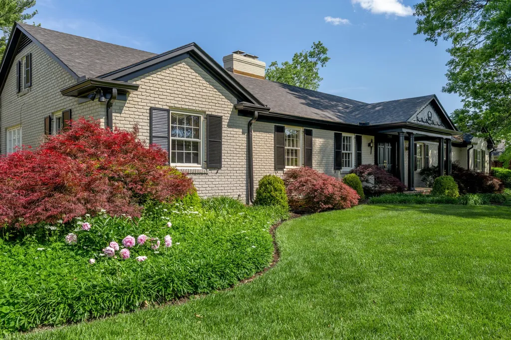 790 Chinoe Road Lexington KY 40502