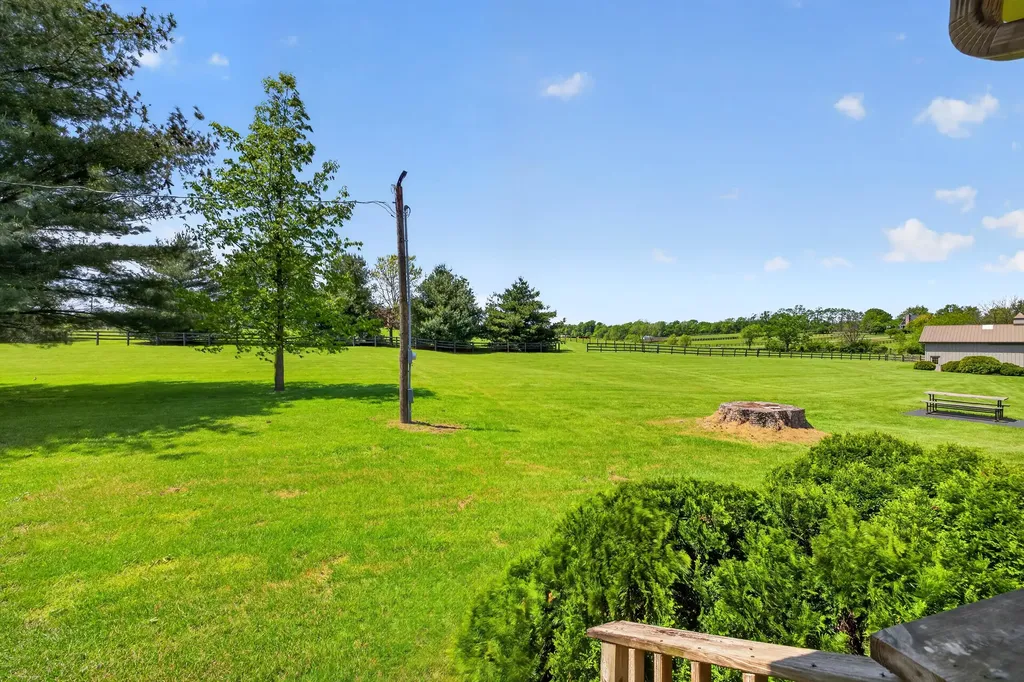 3122 Georgetown Road Paris KY 40361