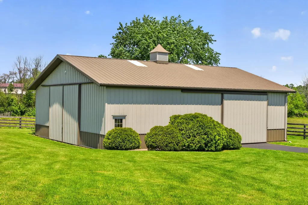 3122 Georgetown Road Paris KY 40361
