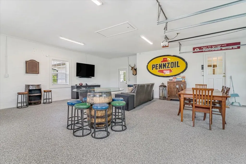 197 Browns Mill Road Versailles KY 40383