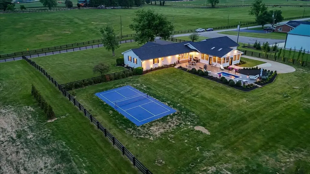 197 Browns Mill Road Versailles KY 40383