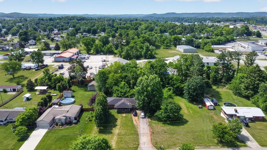 906 Horseshoe Drive Somerset KY 42501