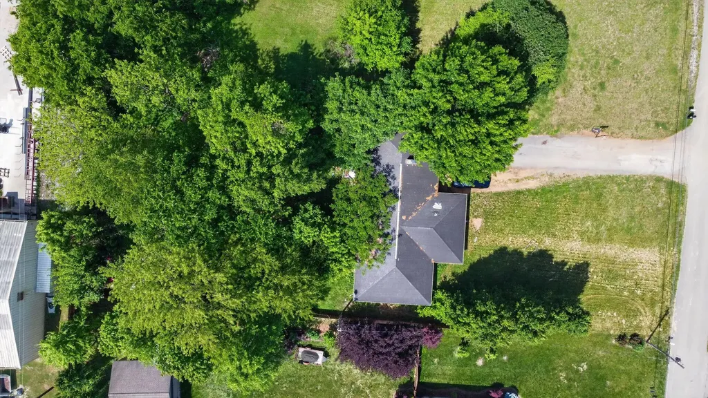 906 Horseshoe Drive Somerset KY 42501