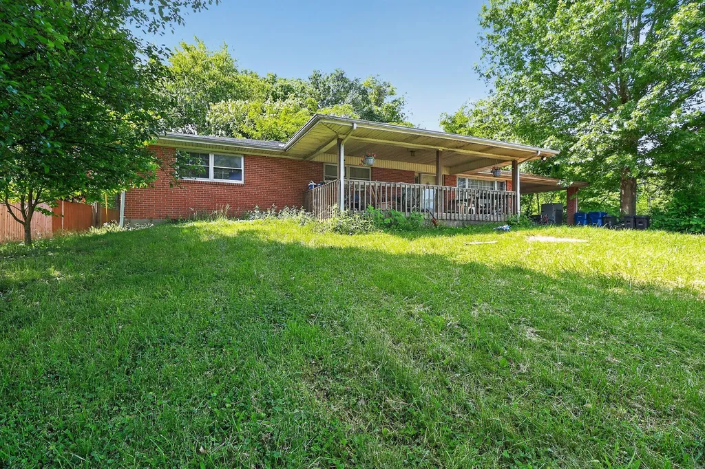 906 Horseshoe Drive Somerset KY 42501