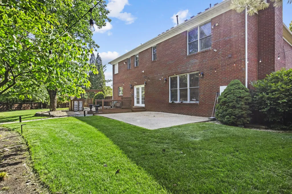 1301 Mumford Lane Lexington KY 40513