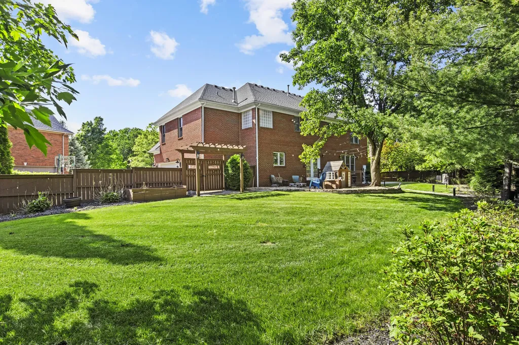 1301 Mumford Lane Lexington KY 40513
