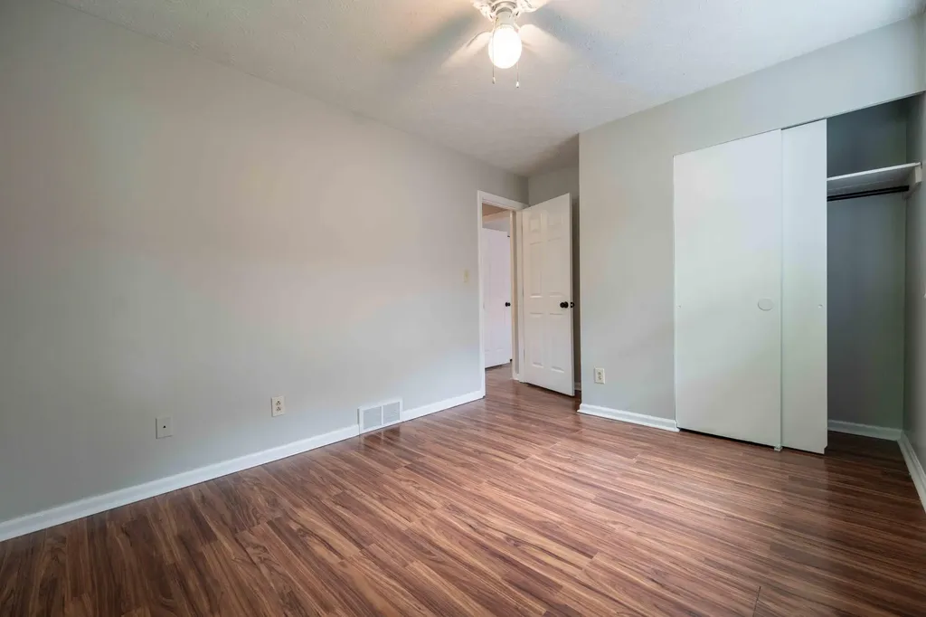 3372 Mount Foraker Drive Lexington KY 40515