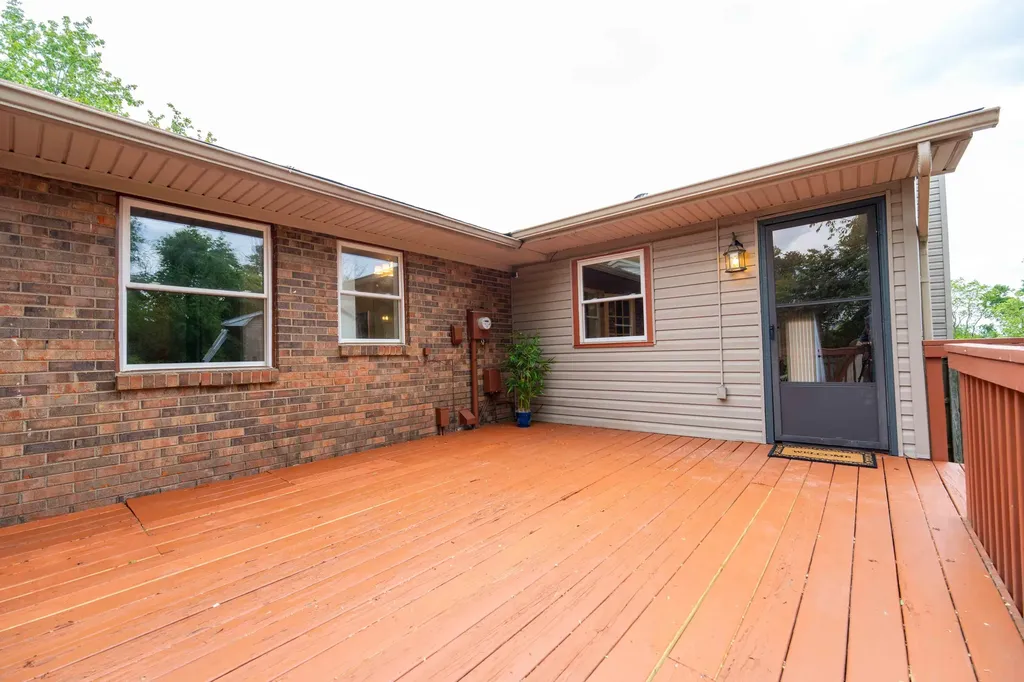 3372 Mount Foraker Drive Lexington KY 40515