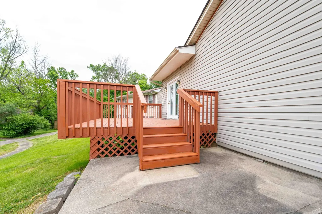 3372 Mount Foraker Drive Lexington KY 40515