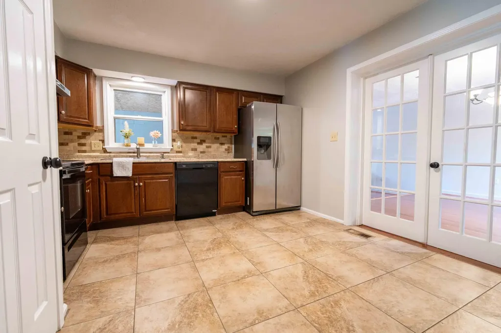 3372 Mount Foraker Drive Lexington KY 40515