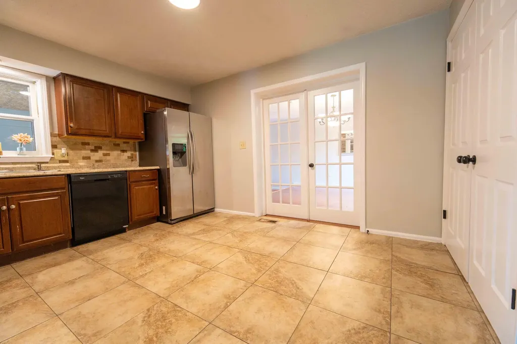 3372 Mount Foraker Drive Lexington KY 40515