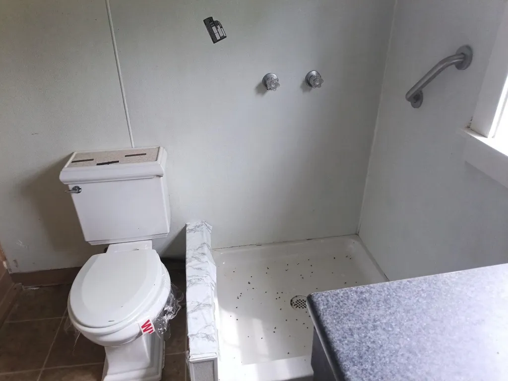 2933 Key Route-1092 Flat Gap KY 41219