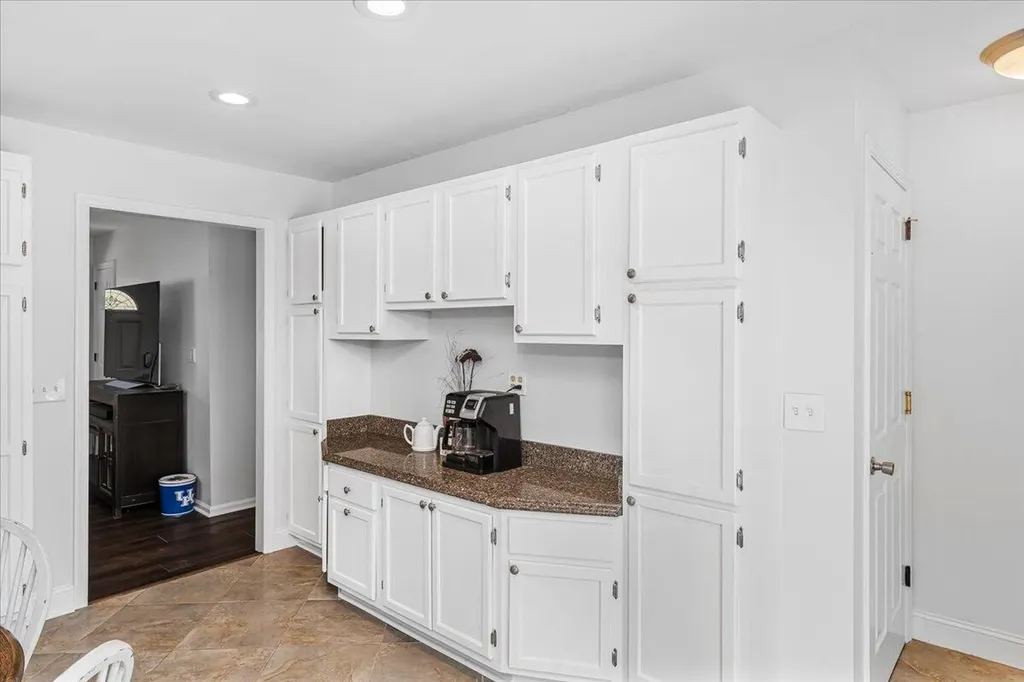2913 Jason Court Lexington KY 40503