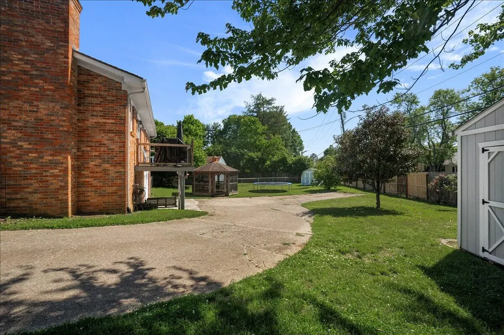 2913 Jason Court Lexington KY 40503