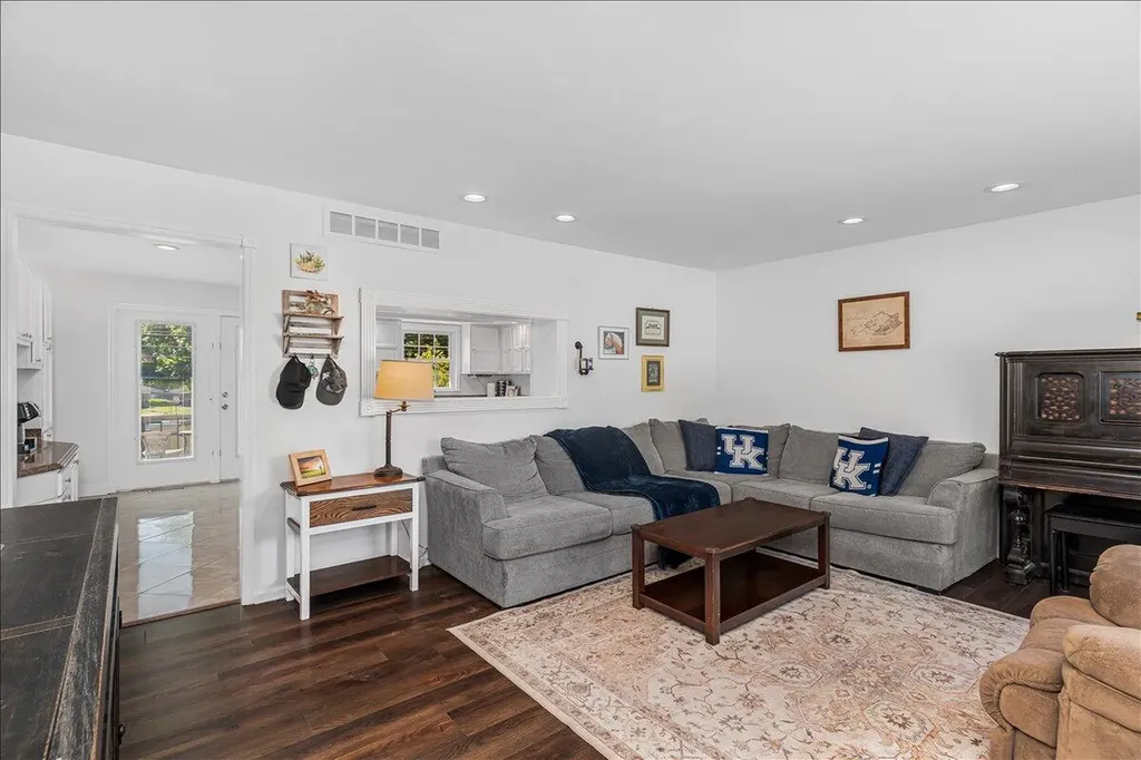 2913 Jason Court Lexington KY 40503