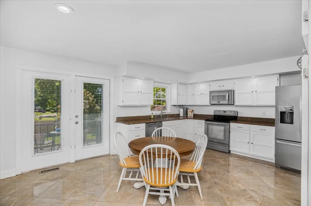 2913 Jason Court Lexington KY 40503