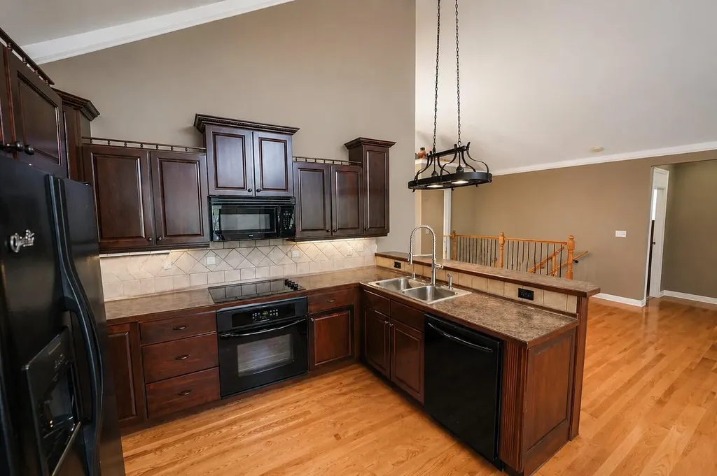 450 White Oak Drive Nancy KY 42544