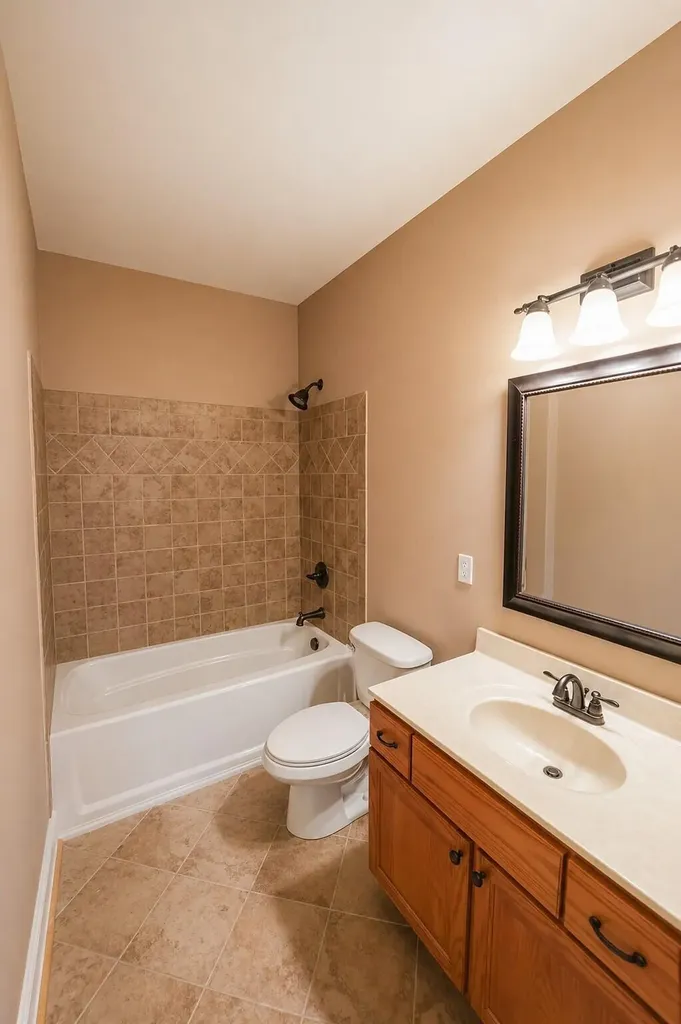 450 White Oak Drive Nancy KY 42544