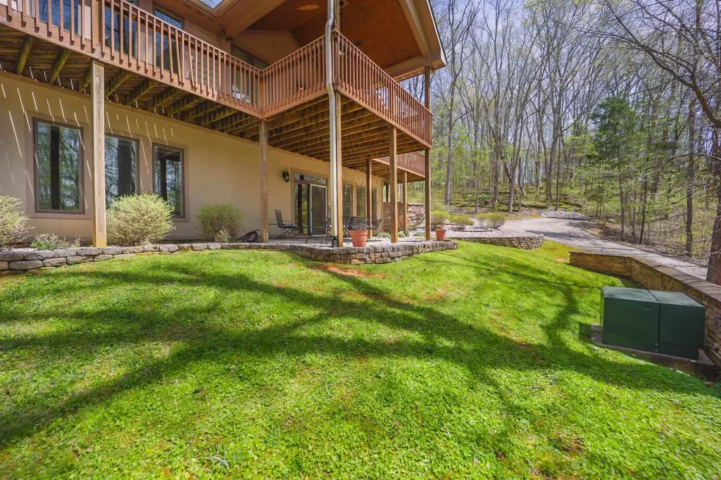 450 White Oak Drive Nancy KY 42544