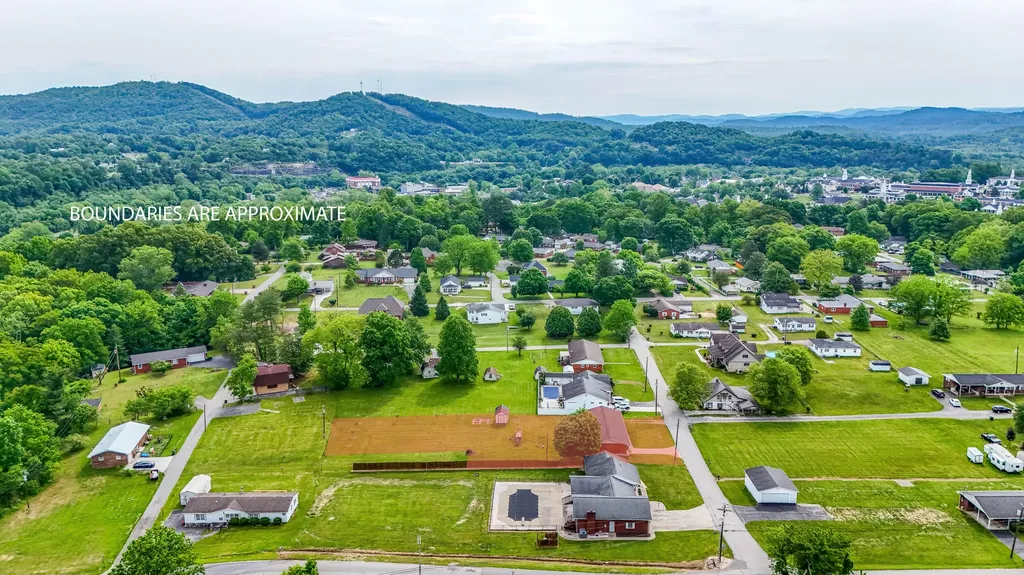 90 Curd Road Williamsburg KY 40769