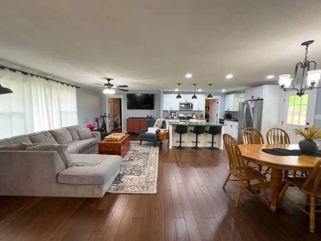 90 Curd Road Williamsburg KY 40769