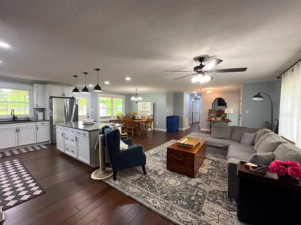 90 Curd Road Williamsburg KY 40769