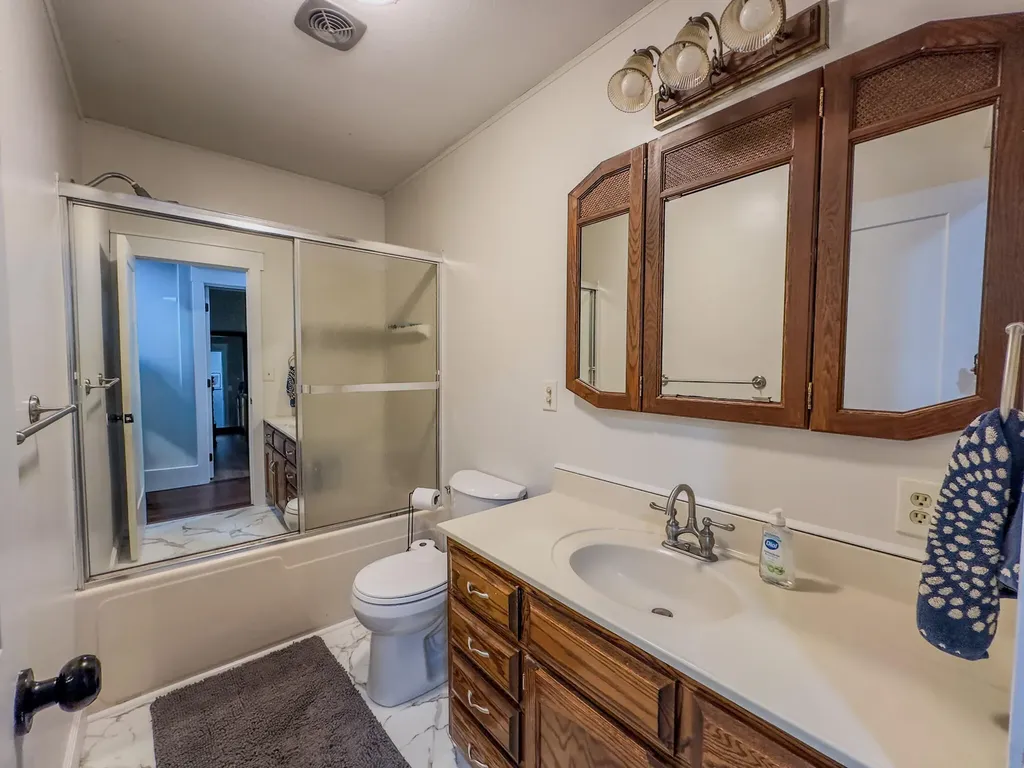 90 Curd Road Williamsburg KY 40769