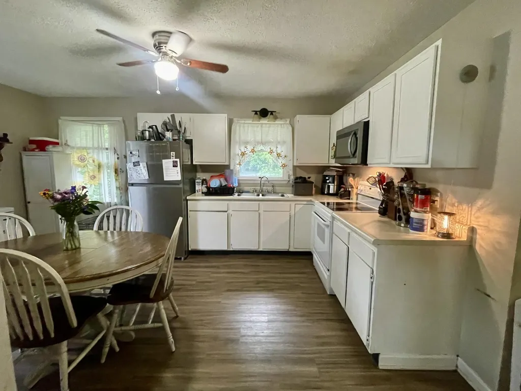 217 Green Street Nicholasville KY 40356