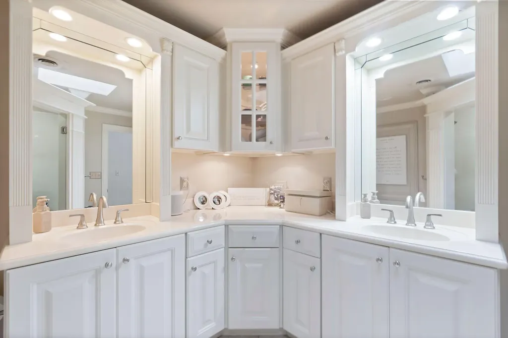 2197 Taborlake Circle Lexington KY 40502