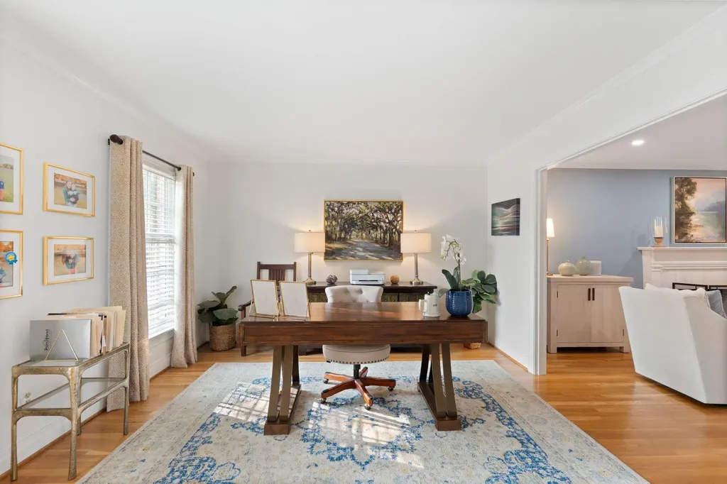 2197 Taborlake Circle Lexington KY 40502