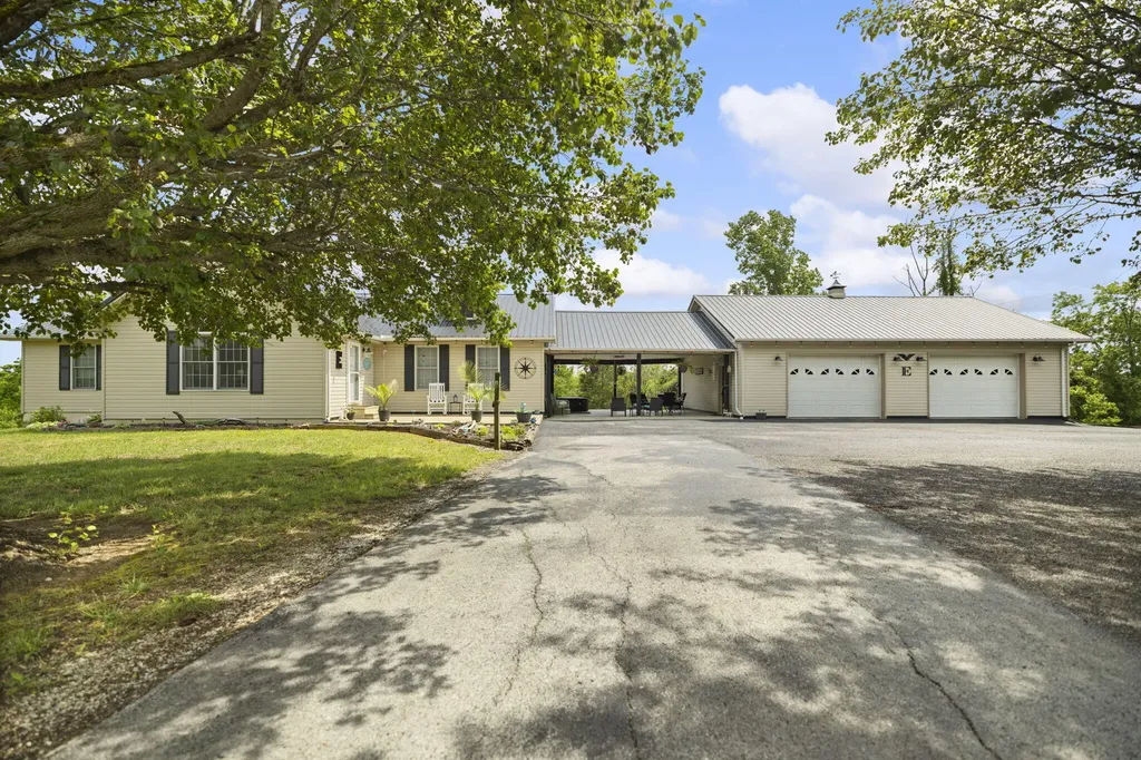 11279 Kentucky 196 Nancy KY 42544