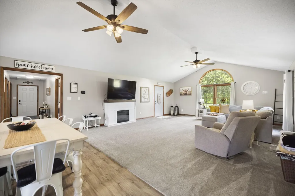 11279 Kentucky 196 Nancy KY 42544