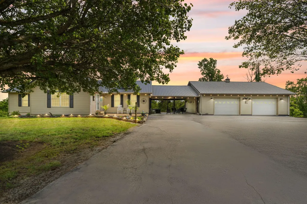 11279 Kentucky 196 Nancy KY 42544